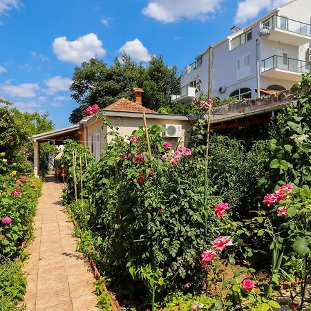 Apartment Garden M&M Дубровник Екстериор снимка