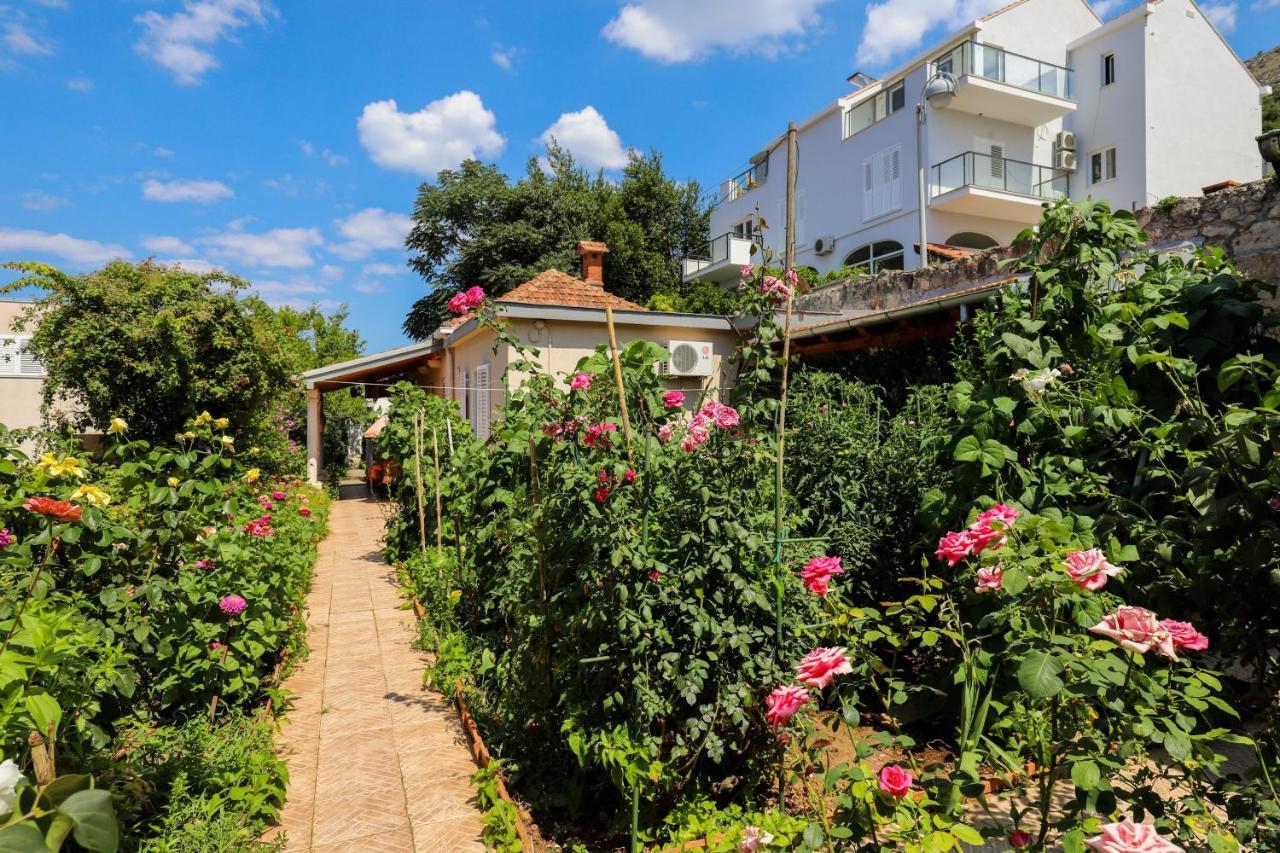 Apartment Garden M&M Дубровник Екстериор снимка